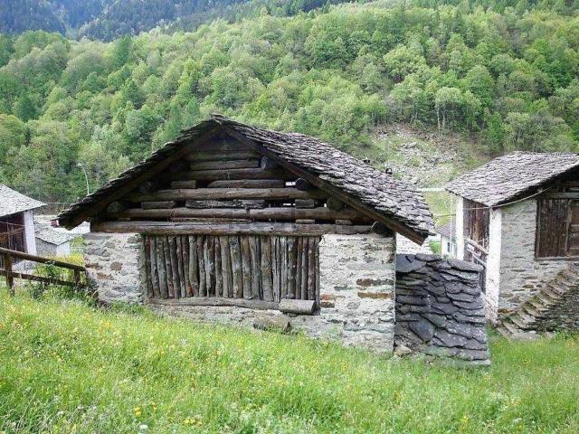 Rustico in vendita a Comunità montana della Valchiavenna, Villa Di Chiavenna
