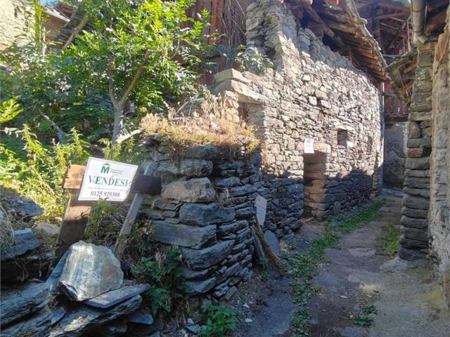 Rustico in vendita a Brusson, Aosta