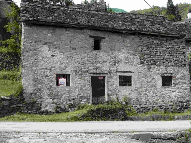Rustico in vendita a Riva, Varzo