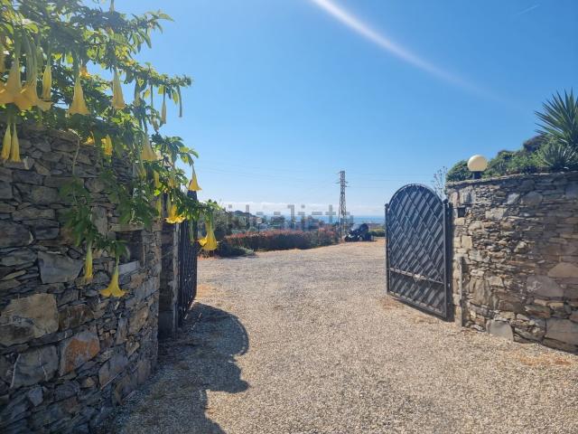 Rustico in vendita a San Michele di Pagana, Rapallo