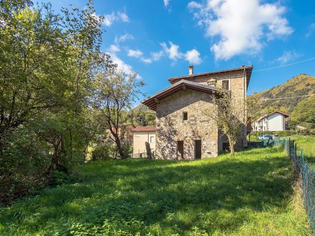 Rustico in vendita a Località gruppo Cerete, Gazzaniga