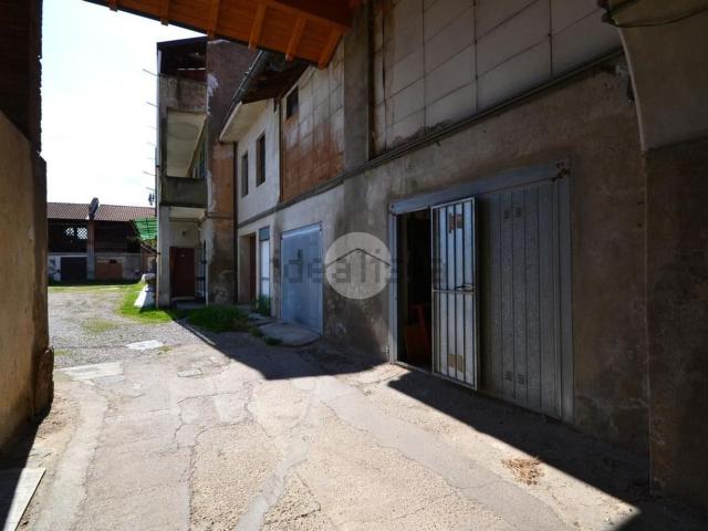 Rustico in vendita a Sedriano, Lombardia