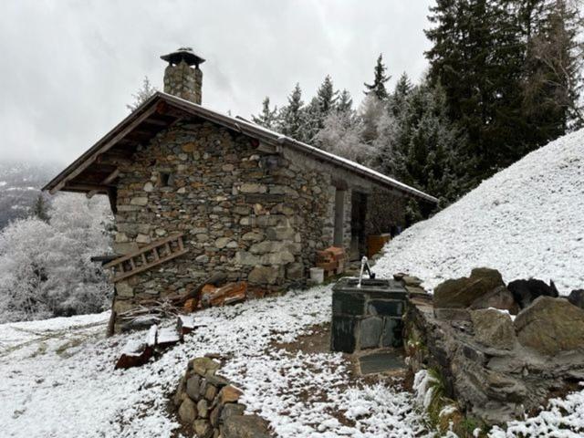 Rustico in vendita a Tovo Di Sant'agata, Lombardia