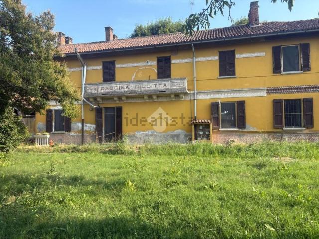 Rustico in vendita a Siziano, Lombardia