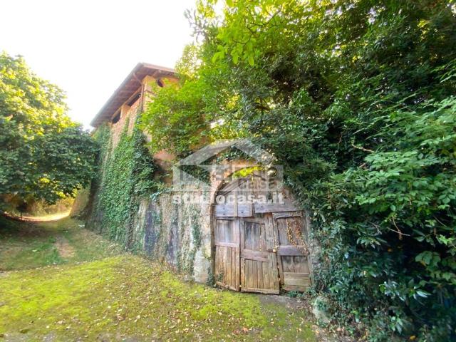 Rustico in vendita a Ziboni, Endine Gaiano