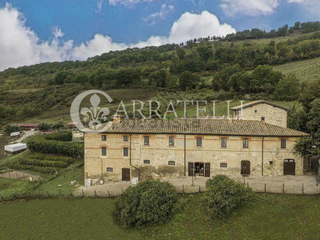 Rustico in vendita a Umbertide, Umbria