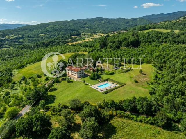 Rustico in vendita a Poppi, Toscana