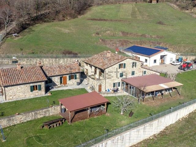 Rustico in vendita a La Montagna, Sansepolcro