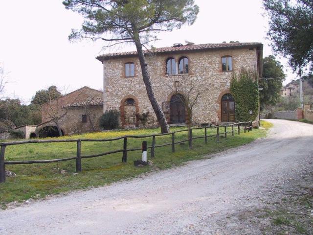 Rustico in vendita a Sovicille, Toscana