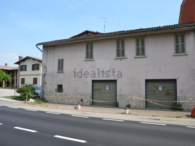 Rustico in vendita a Capriano Del Colle, Lombardia