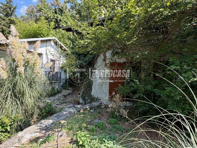 Rustico in vendita a Giagli, Condove