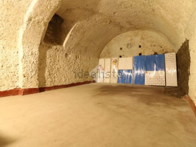 Rustico in vendita a Borgo Vecchio, Genzano di Roma