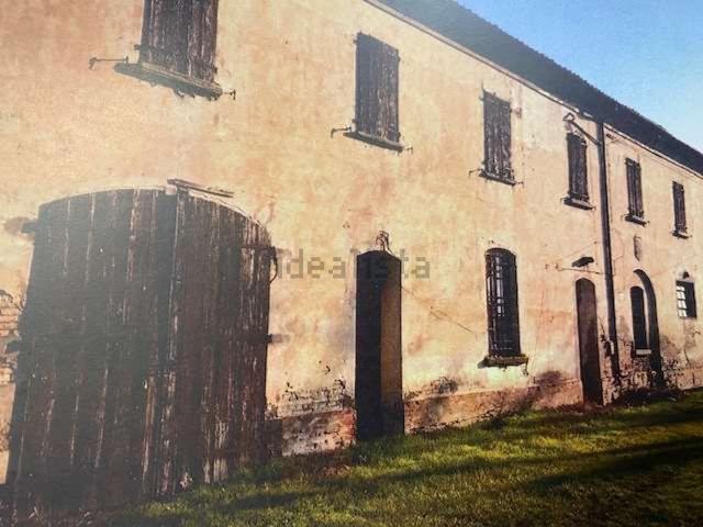 Rustico in vendita a Unione di Comuni della Romagna Forlivese, Quattro