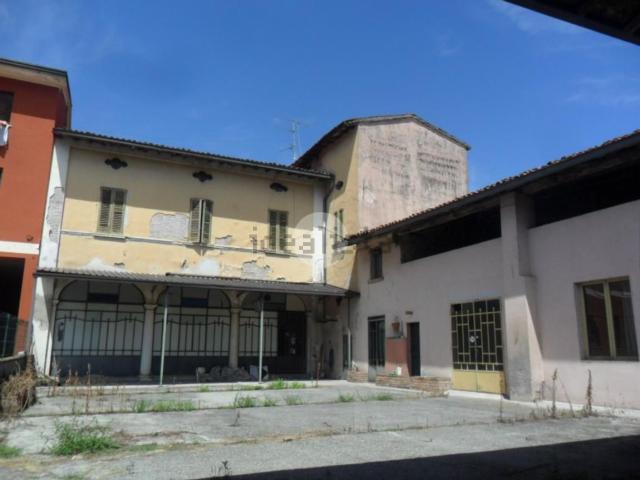 Rustico in vendita a Capriano Del Colle, Lombardia