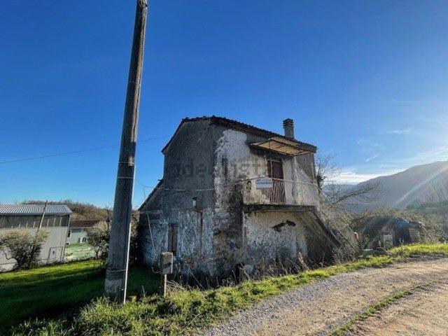 Rustico in vendita a Ferentino, Lazio