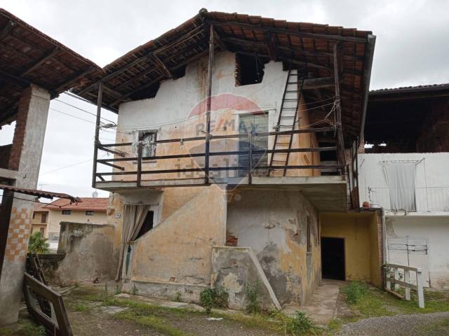 Rustico in vendita a Arbora, Bogogno