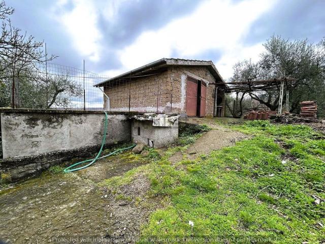 Rustico in vendita a Soriano Nel Cimino, Lazio