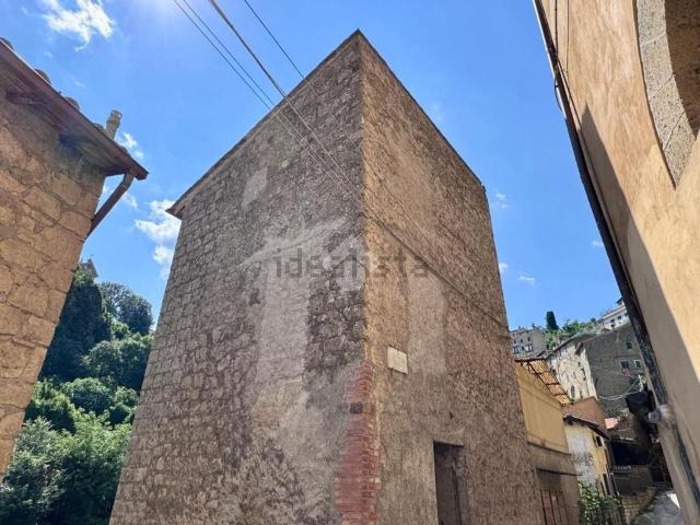 Rustico in vendita a Caprarola, Lazio