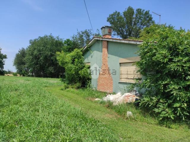 Rustico in vendita a Arzergrande, Veneto