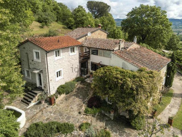 Rustico in vendita a Poppi, Toscana