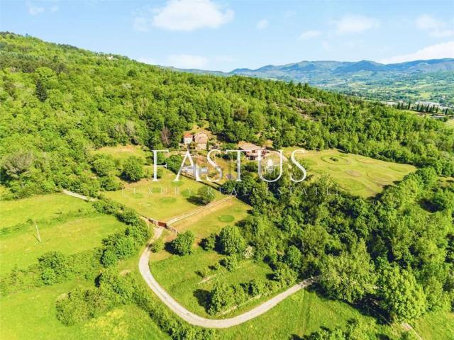 Rustico in vendita a Poppi, Toscana