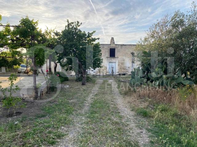 Rustico in vendita a Canosa di Puglia, Barletta-Andria-Trani