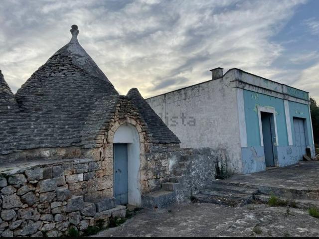 Rustico in vendita a Ostuni, Brindisi
