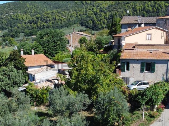 Rustico in vendita a Sant'Andrea, Montebuono