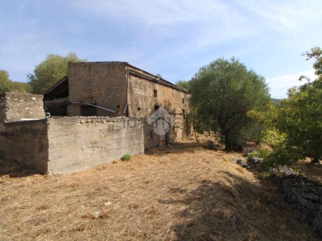 Rustico in vendita a Camerota, Salerno
