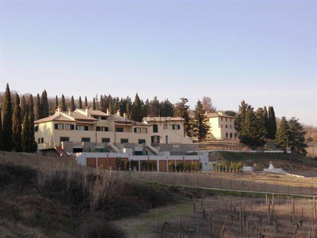 Rustico in vendita a Bucine, Toscana