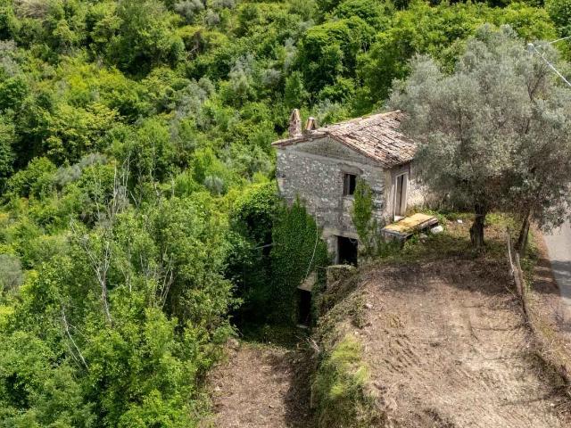 Rustico in vendita a Collelungo, Casaprota