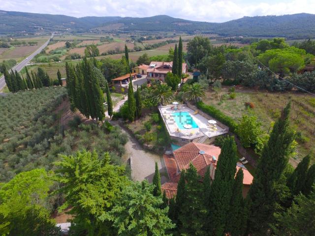 Rustico in vendita a Massa Marittima, Toscana