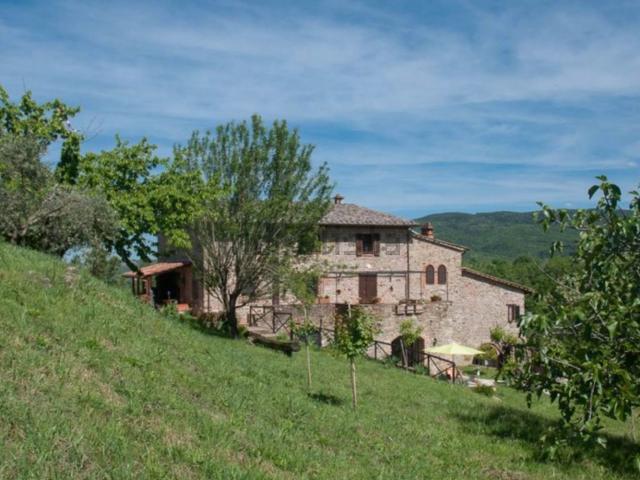 Rustico in vendita a Piegaro, Umbria