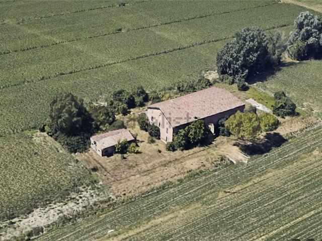 Rustico in vendita a San Faustino-Madonnina-Quattroville, Modena