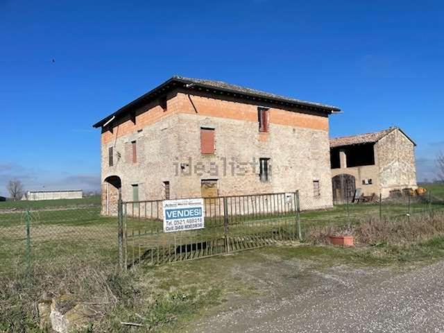 Rustico in vendita a San Martino, Sorbolo