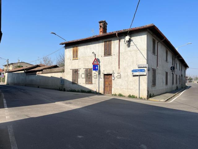 Rustico in vendita a Albairate, Lombardia