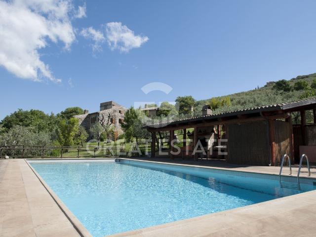 Rustico in vendita a Trevi, Umbria