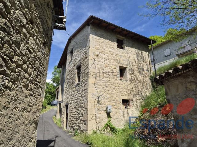 Rustico in vendita a Unione dell'Alto Reno, Camugnano