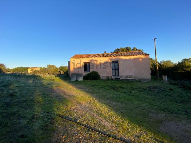 Rustico in vendita a Aglientu, Sardigna/Sardegna