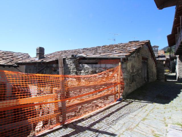 Rustico in vendita a Torgnon, Aosta