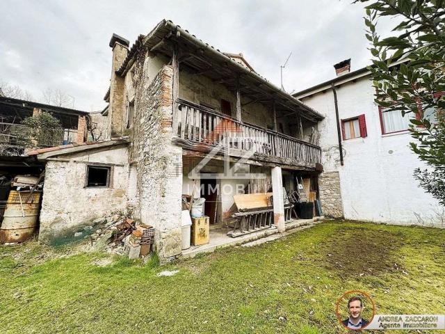 Rustico in vendita a Cison Di Valmarino, Veneto