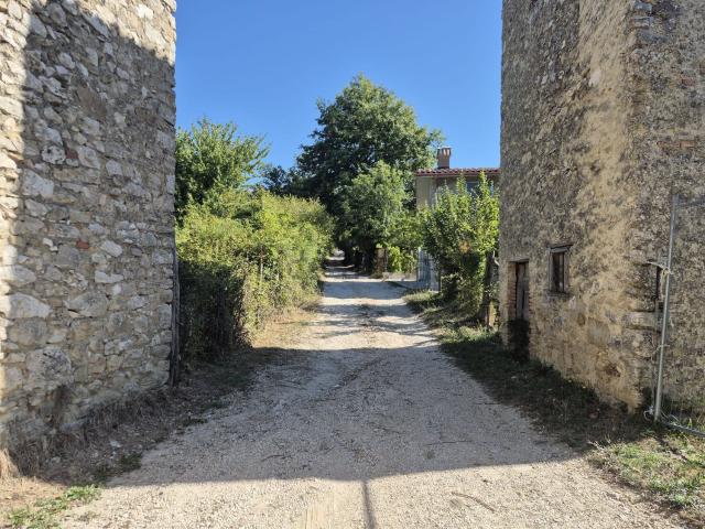 Rustico in vendita a Carsoli, Abruzzo