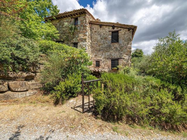 Rustico in vendita a Piegaro, Umbria
