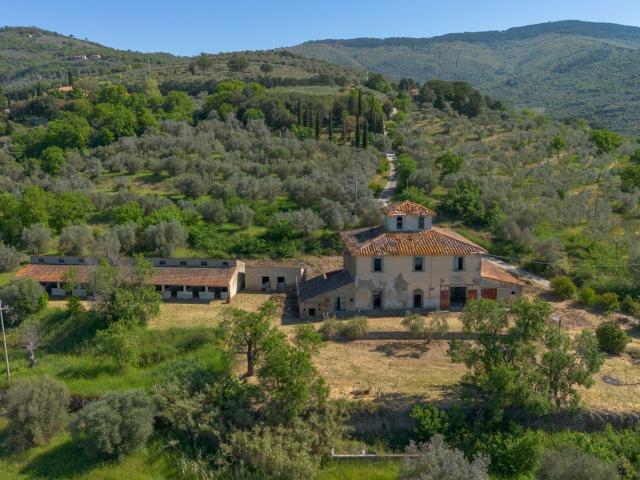 Rustico in vendita a Tavarnelle-Sant'Eusebio, Cortona