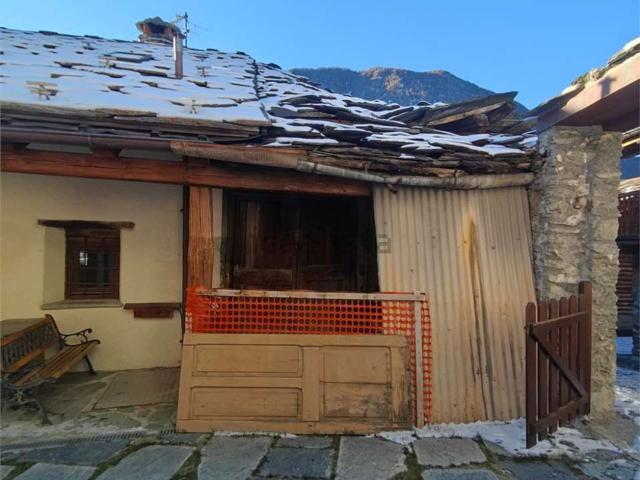 Rustico in vendita a Brusson, Aosta
