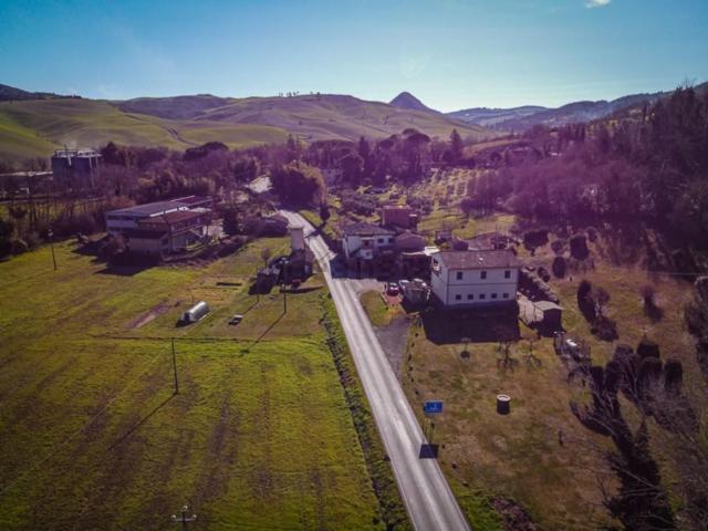 Rustico in vendita a Volterra, Toscana