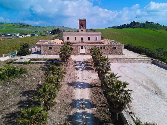 Rustico in vendita a Specchia, Paceco