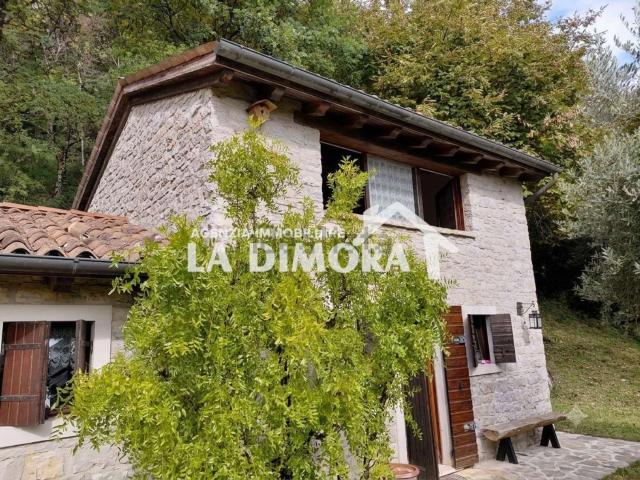 Rustico in vendita a Cison Di Valmarino, Veneto