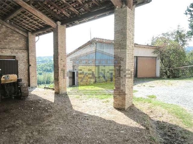 Rustico in vendita a Salsomaggiore Terme, Reggio Emilia