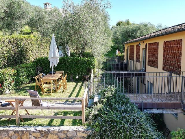 Rustico in vendita a Capannori, Toscana